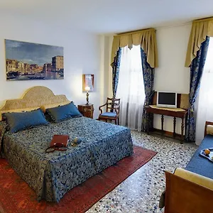 https://ca-angeli.hotelslidodijesolo.com